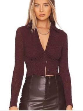 ASTR La Mora Chocolate Textured Ruched Blouse EUC Size M